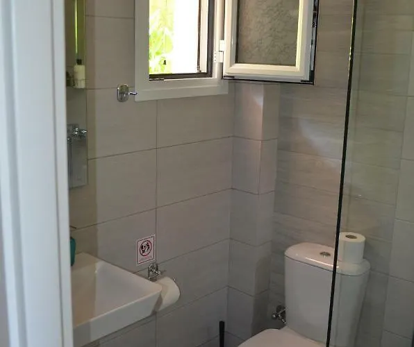 Hotel apartamentowy Virginia Benitses (Corfu)