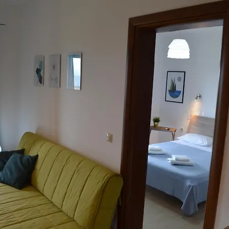 アパートホテル Virginia