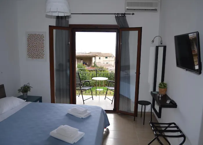 מלון דירות Virginia 3*